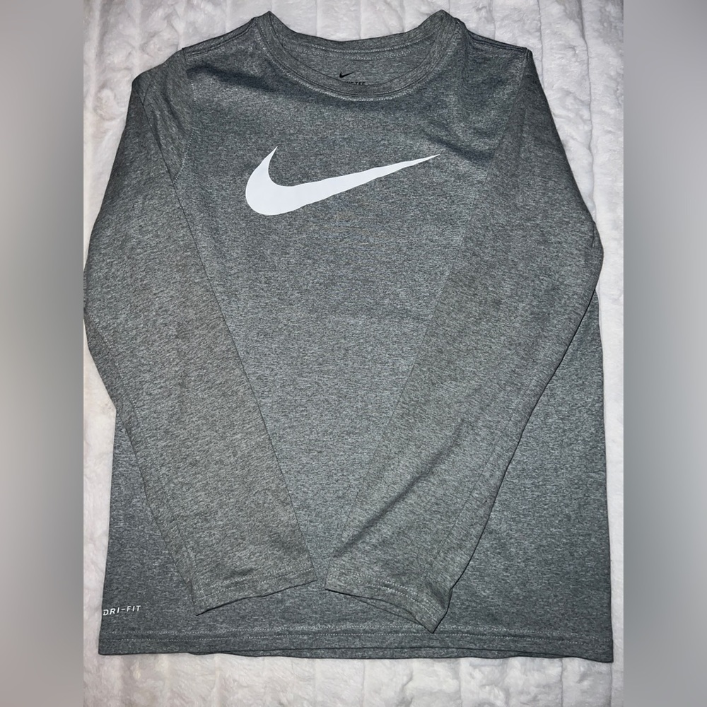 Nike Dri-Fit Long Sleeve T-Shirt